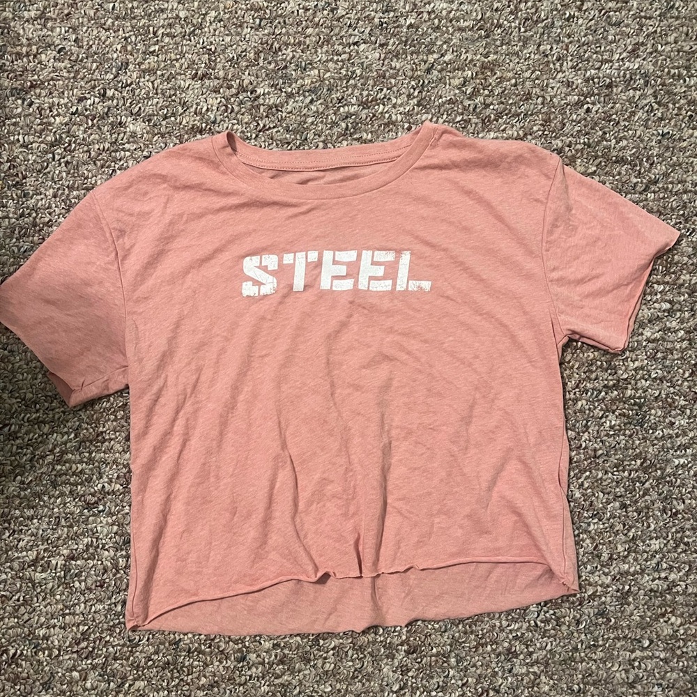 Pink Graphic Crop Top with Short Sleeves